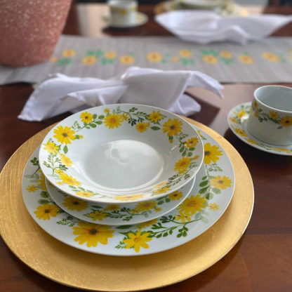 Adey Abeba Dinnerware - Image 4